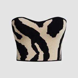 Commense Black and Cream Patterned Top